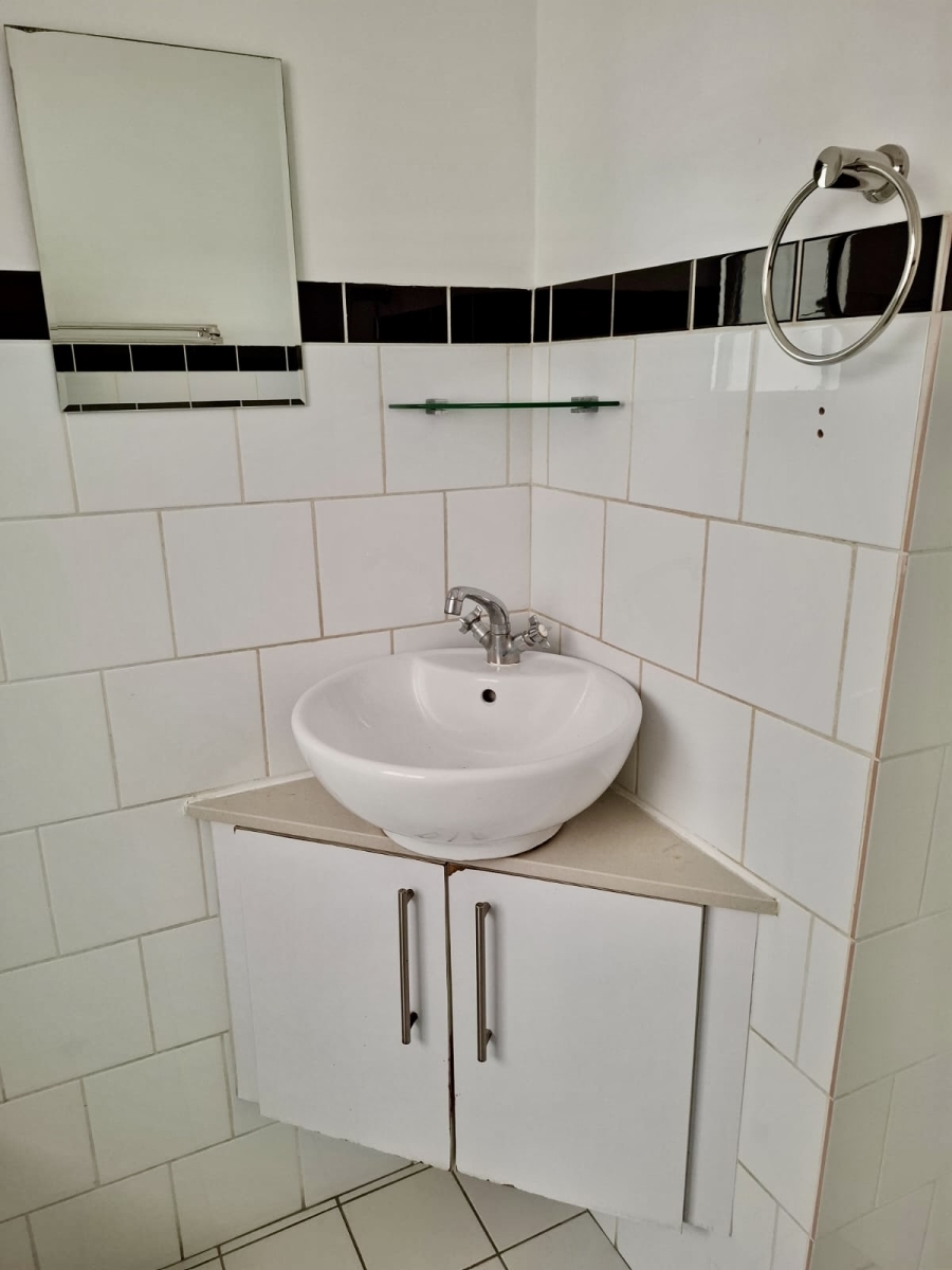 2 Bedroom Property for Sale in St Georges Park Eastern Cape